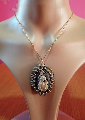 Gothic Steampunk 3D skeleton lady cameo necklace