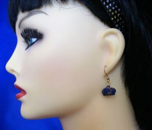 Lolita Harajuku 2D blue marble crown earrings