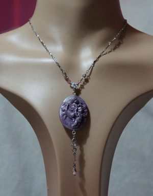 Angel cherub cameo and crystal bead necklace