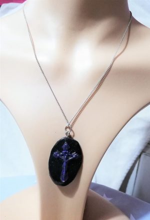 Black and purple crucifix cameo necklace