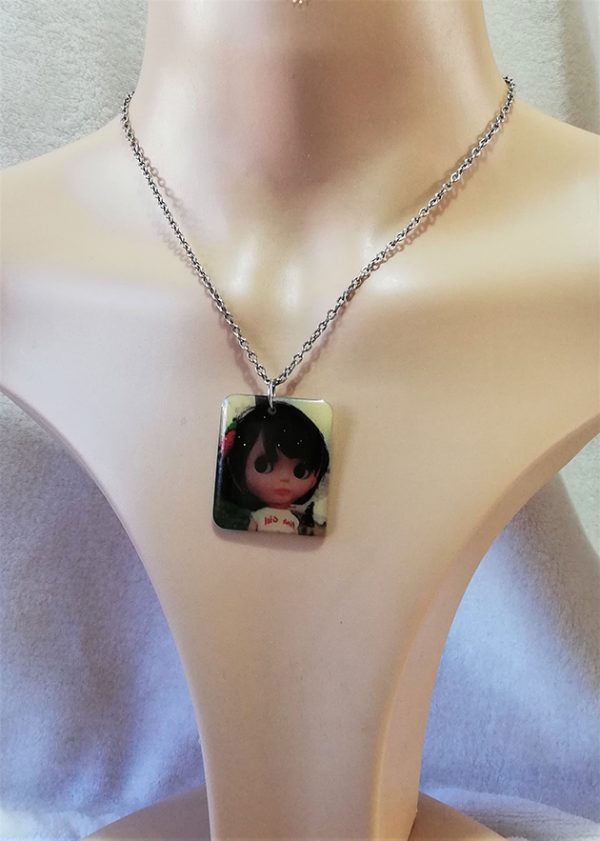 Blythe doll pendant necklace 1